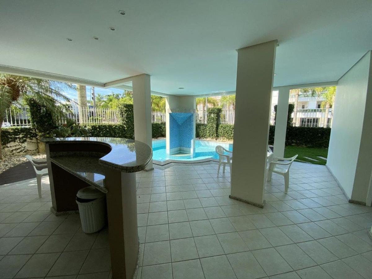 Shiraz Jurere Apartamento *